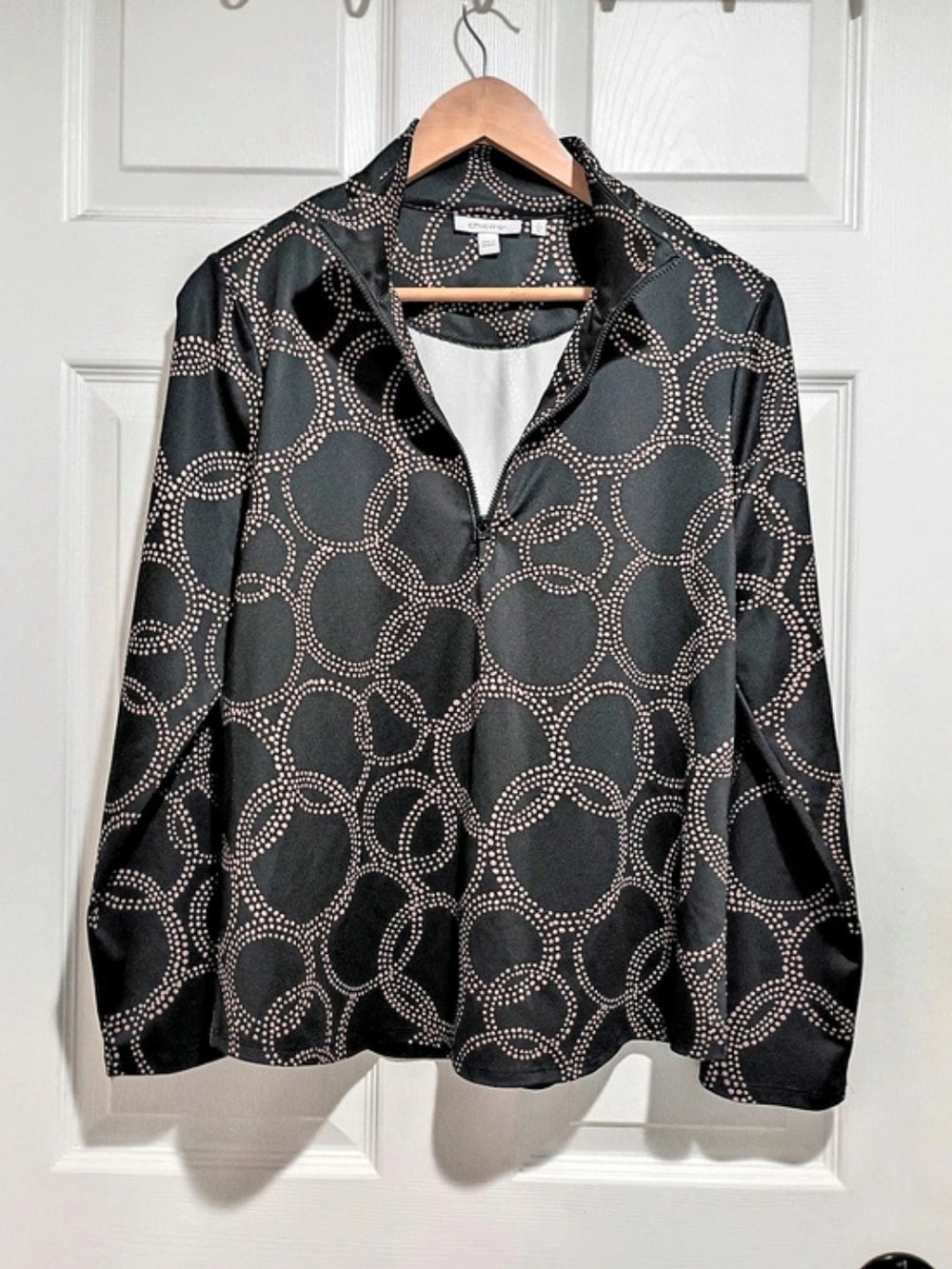Chico's Geometric Quarter Zip Pull Over in Black & Pink Size 1 (US 8)